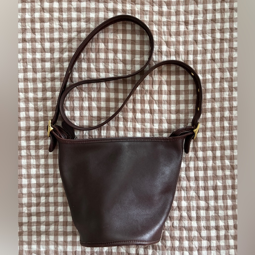 Coach Vintage Bucket Crossbody Shoulder Bag Purse